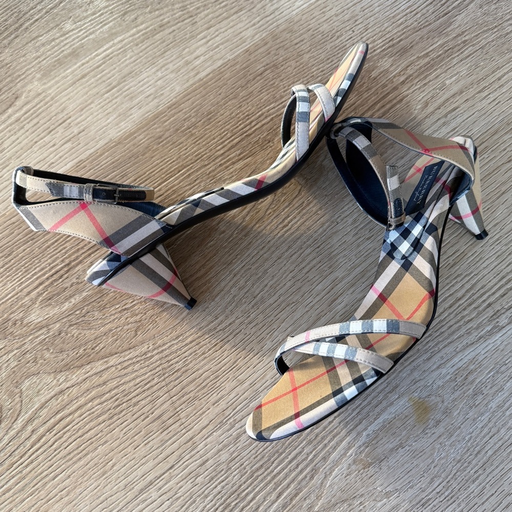 Burberry Runway Hansel Checkered Kitten Heel Ankle Strap Sandal 40 - Picture 8 of 8